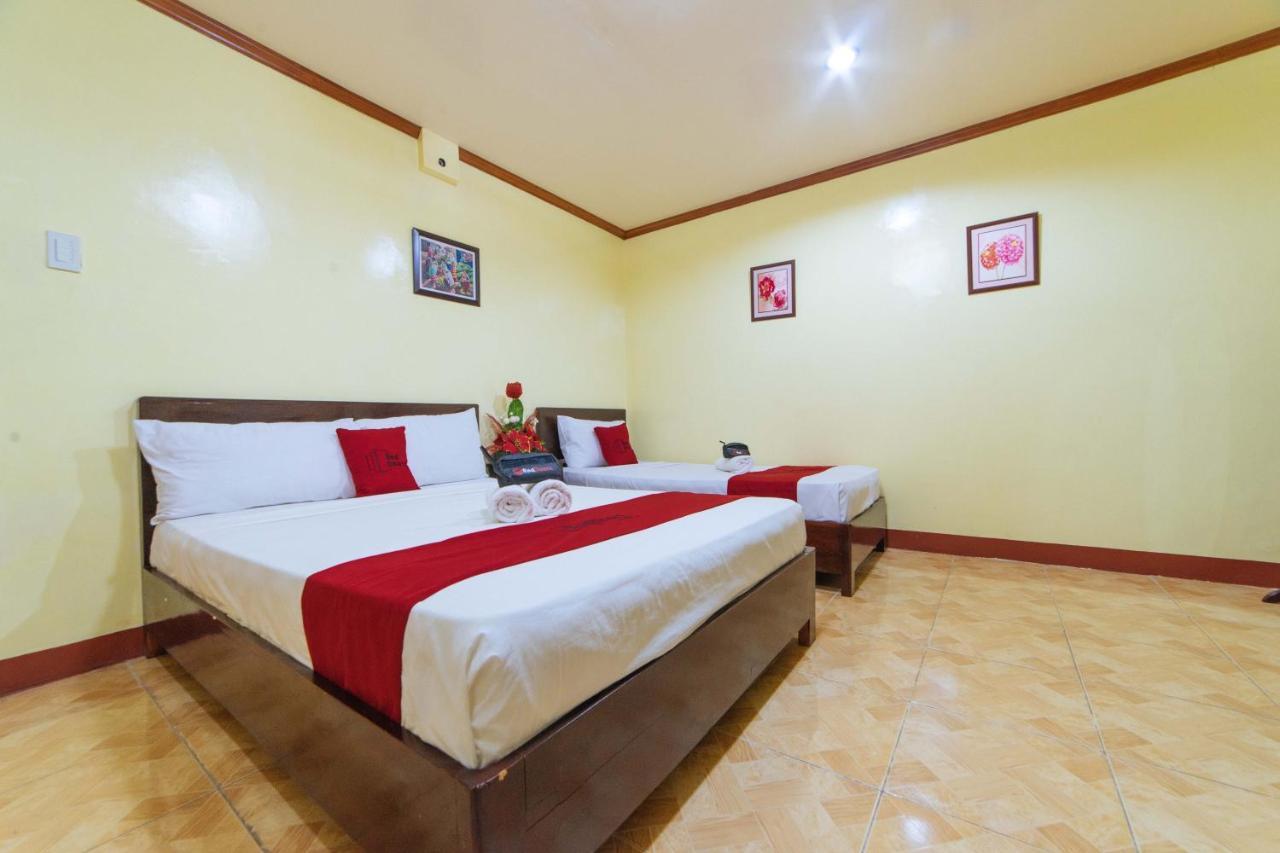 Reddoorz Near Golden Sarok Shrine Hotel Kalibo Exterior photo